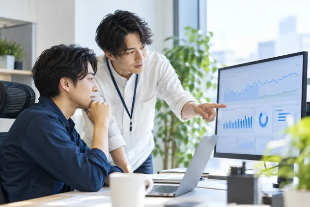 SREの学習内容を表した日本人の仕事・日常の場面