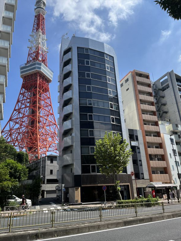XEROTTA神谷町オフィスが入居するTOWER FRONT神谷町の建物外観